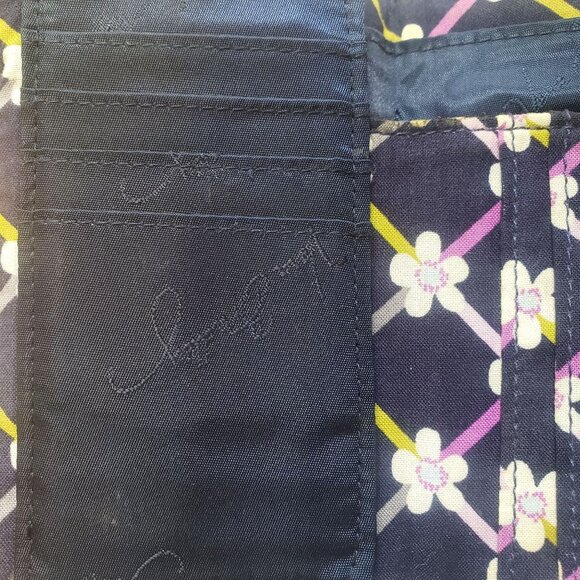 Vera Bradley Floral Wallet Navy Pink Flowers Quilted ID Card Holder Coin Purse - Picture 3 of 6
